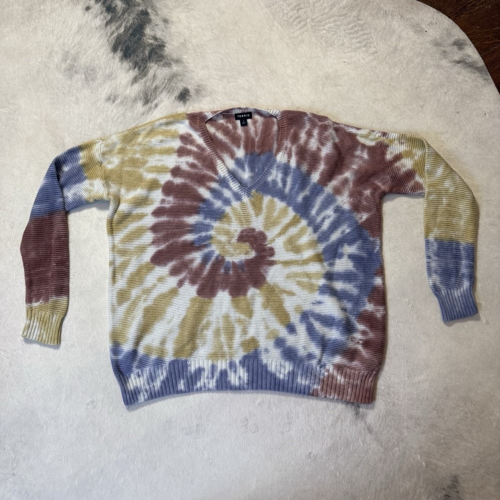 Torrid Sweater Womens Size 1X Multicolor‎ Tie Dye V Neck Lightweight Long Sleeve